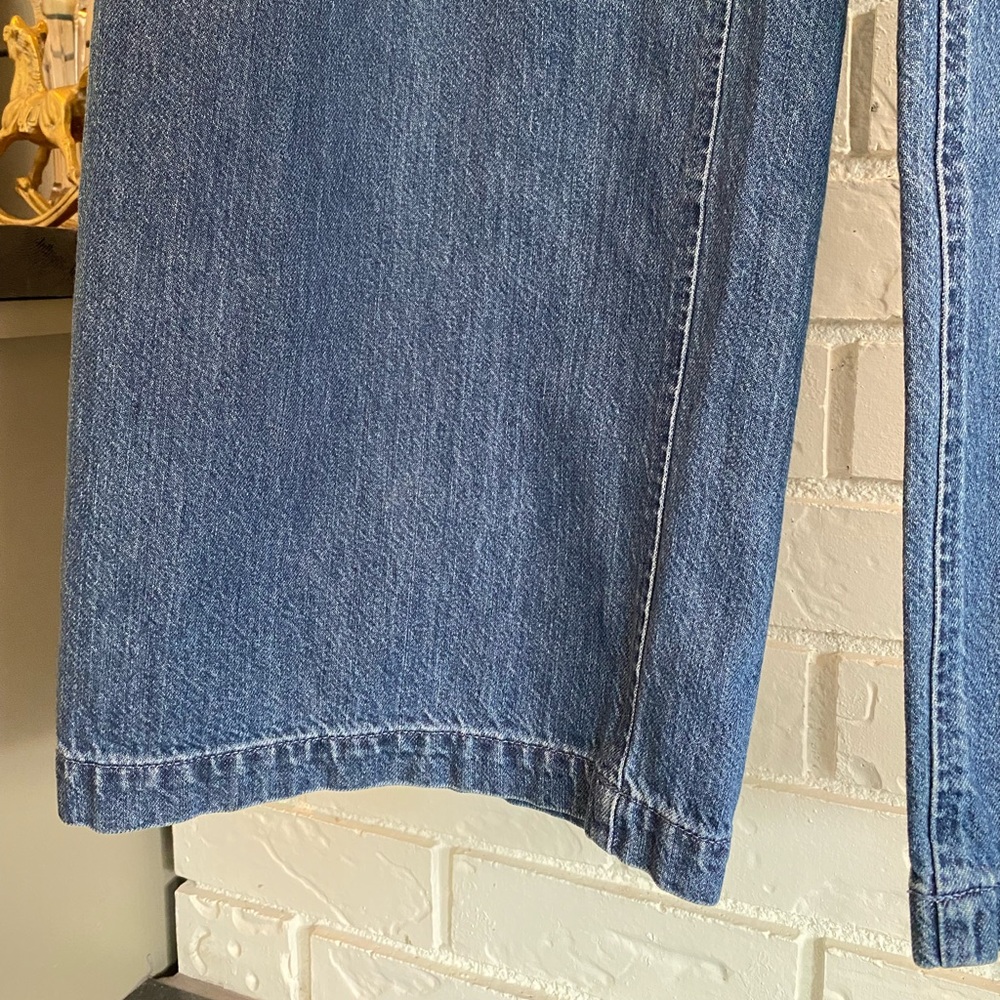GAP Wide Leg Flare Jeans in Dark Blue Denim - Picture 8 of 15